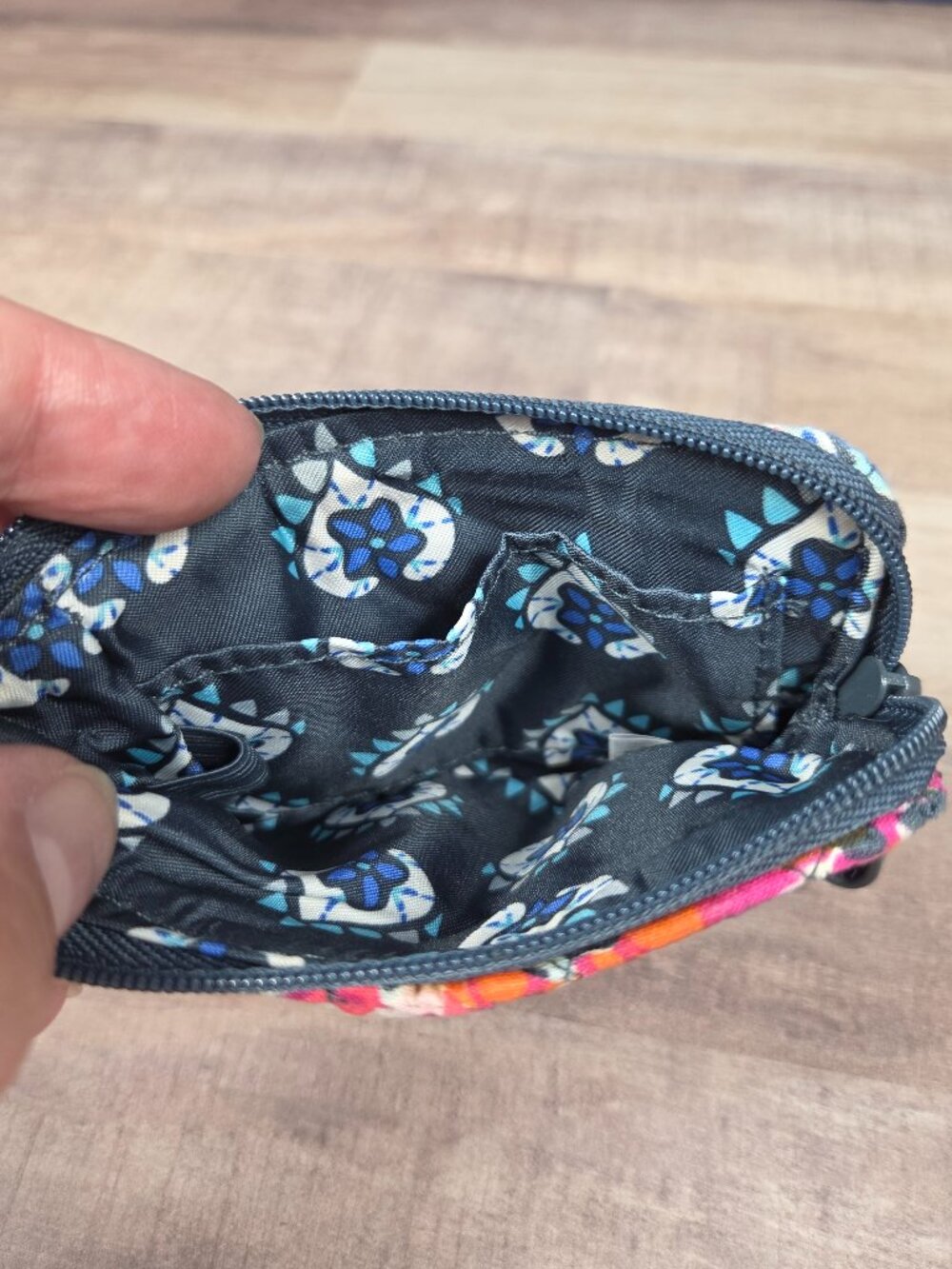 Vera Bradley Pretty Posies Coin Purse & Card Case - Picture 8 of 11